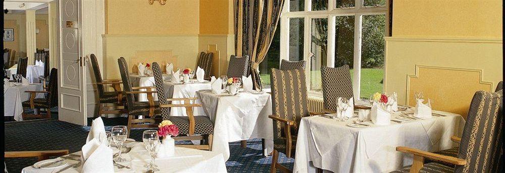 Breaffy Woods Hotel キャッスルバー エクステリア 写真