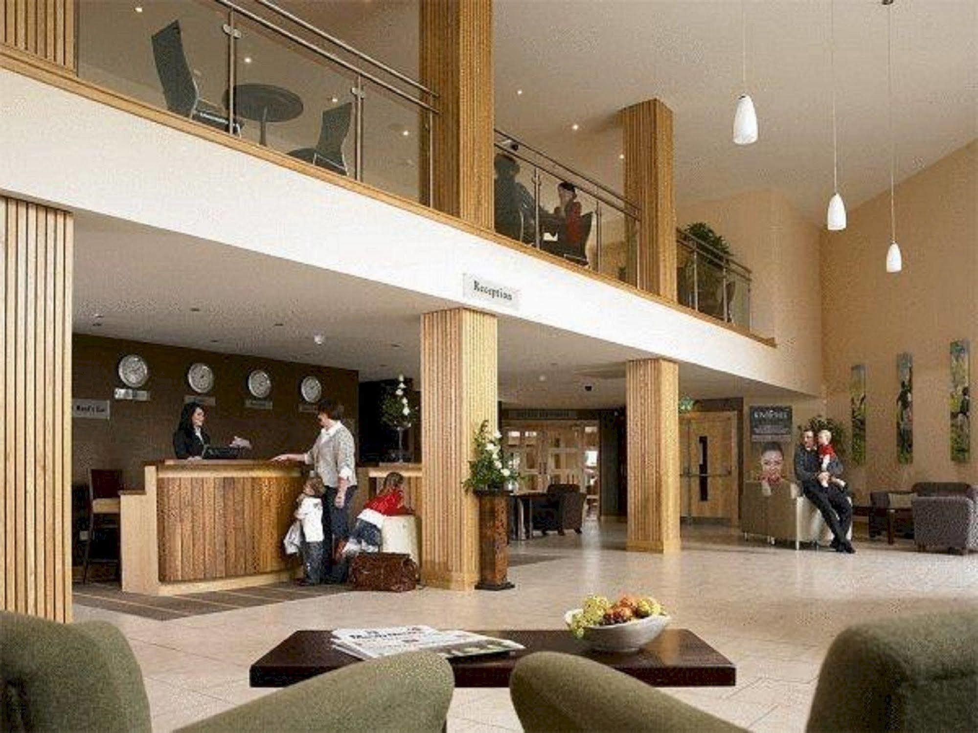 Breaffy Woods Hotel キャッスルバー エクステリア 写真